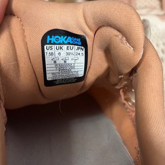Hoka One One Women's Kawana 2 - Cream and Pink - Picture 7 of 8